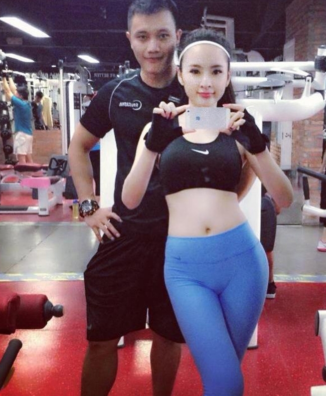 bong mat vi thay my nhan viet tap gym nhu di... boi hinh anh 2