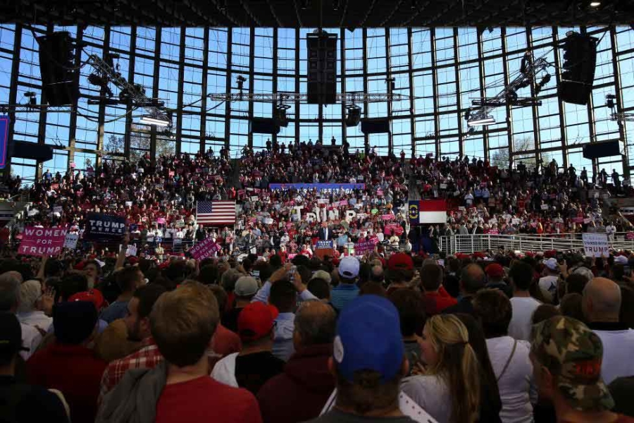 Bầu cử tổng thống Mỹ 2016, Donald Trump, Hillary Clinton, vận động tranh cử