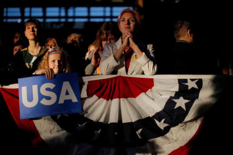 Bầu cử tổng thống Mỹ 2016, Donald Trump, Hillary Clinton, vận động tranh cử