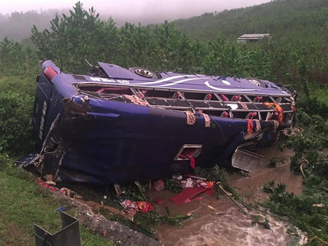 vu lat xe khach: “con toi mang bau khong biet dua con ra sao!” hinh anh 3