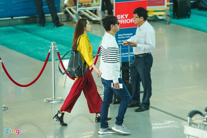Ho Quang Hieu nam chat tay tien Bao Anh di luu dien hinh anh 8