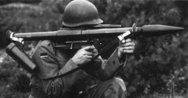 Panzerfaust 3 - Sát thủ diệt tăng hàng đầu thế giới của Đức - Ảnh 1.