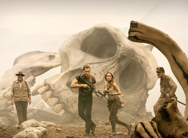 Bom tấn Kong: Skull Island tiết lộ tạo hình đầy phẫn nộ của King Kong - Ảnh 2.