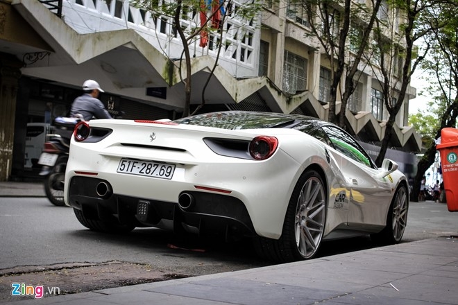 Ferrari 488 GTB cua Cuong Do La len doi mam Vossen hinh anh 6