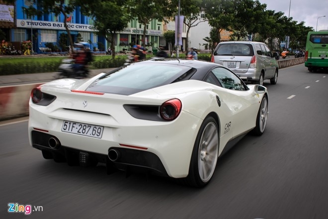 Ferrari 488 GTB cua Cuong Do La len doi mam Vossen hinh anh 8