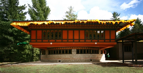 giang-vien-dai-hoc-xay-dung-nhan-giai-nobel-kien-truc-chau-a-1