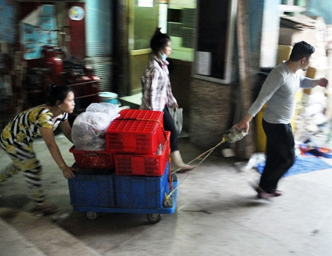 tieu thuong hoi ha doi cho co lon nhat sai gon hinh anh 6