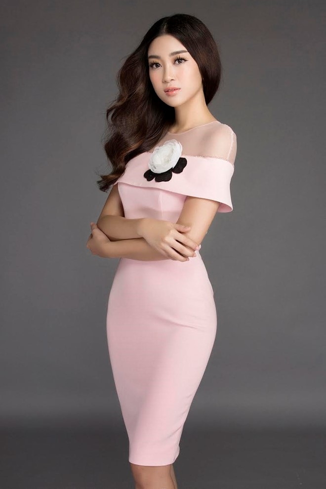Hoa hau Do My Linh dep hon sau vai thang dang quang hinh anh 9