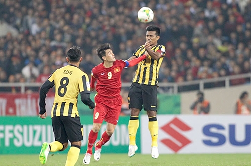 hlv-huu-thang-o-phong-cao-cap-nhat-cua-khach-san-tai-aff-cup-1
