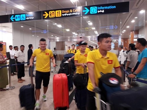 Những hình ảnh đầu tiên của tuyển Việt Nam tại Myanmar ảnh 4