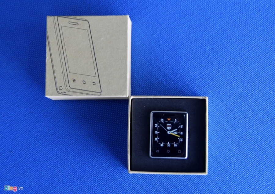 Smartphone nho nhat the gioi xuat hien o Viet Nam hinh anh 1