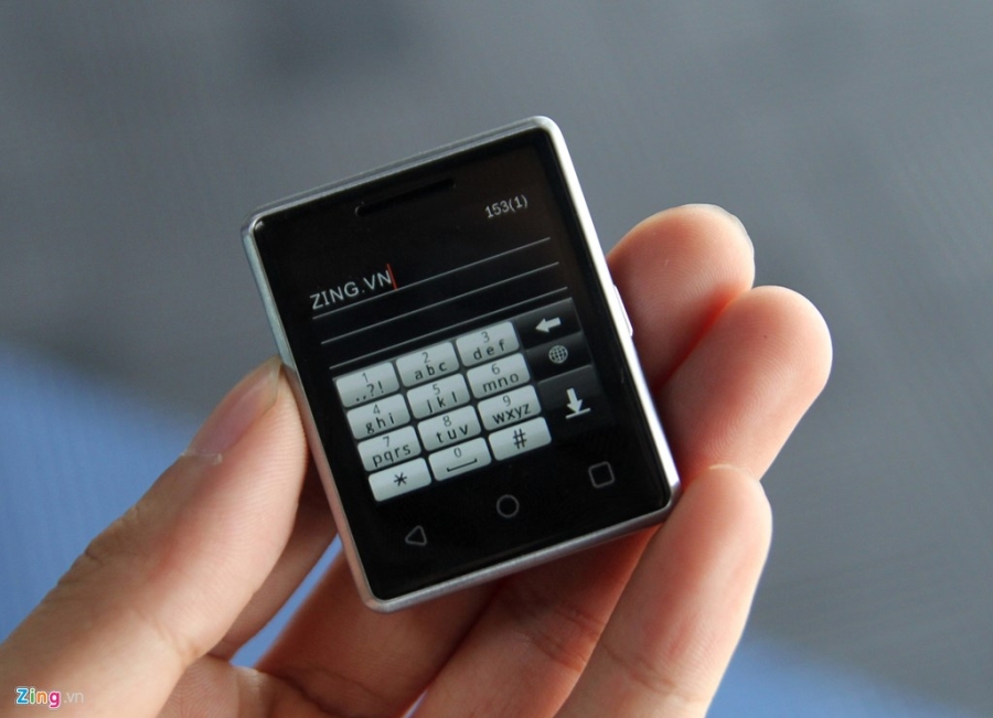 Smartphone nho nhat the gioi xuat hien o Viet Nam hinh anh 10