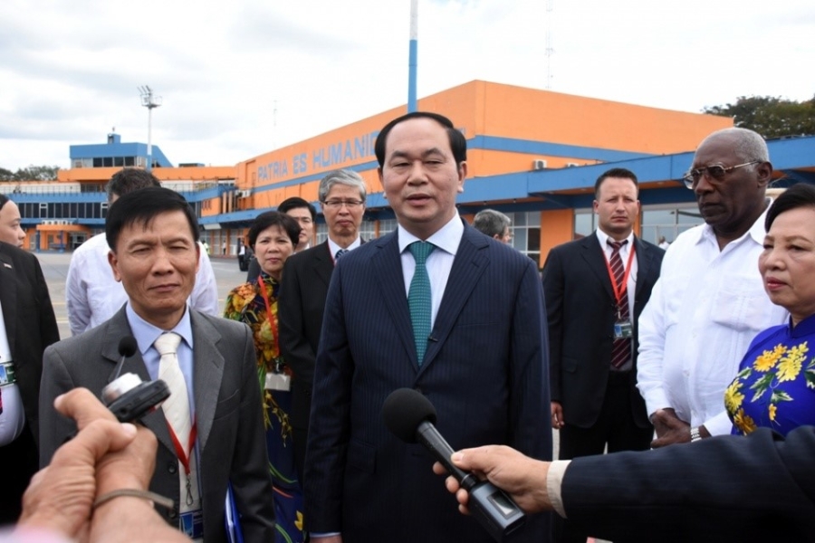Chu tich nuoc Tran Dai Quang hoi kien Lanh tu Fidel Castro hinh anh 5