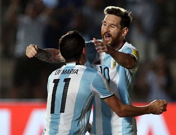 Messi duoc ca ngoi khi giup Argentina tro lai top 5 hinh anh 1