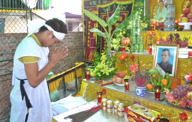 Đối tượng tình nghi giết hại sãi trông chùa là 2 đứa cháu - Ảnh 2. Đối tượng tình nghi giết hại sãi trông chùa là 2 đứa cháu - Ảnh 2.