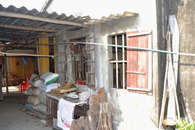 Đối tượng tình nghi giết hại sãi trông chùa là 2 đứa cháu - Ảnh 8. Đối tượng tình nghi giết hại sãi trông chùa là 2 đứa cháu - Ảnh 8.