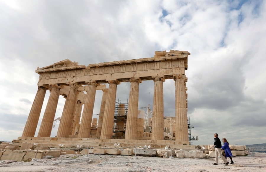 Obama den xu than thoai, thuc hien uoc mo tham den Parthenon hinh anh 3