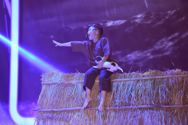 gương mặt thân quen nhí 15