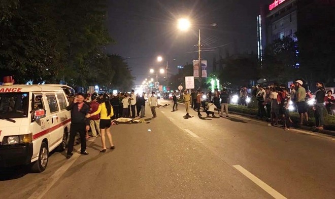 Lai xe SH dam xe dap, nam thanh nien tu vong tai cho hinh anh 1