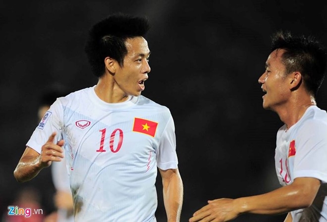 Myanmar 0-1 Viet Nam (H1): Van Quyet mo ty so hinh anh 2