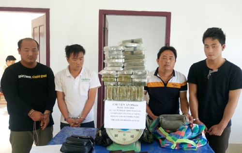 30-phut-bao-vay-nhom-giao-dich-69-banh-heroin