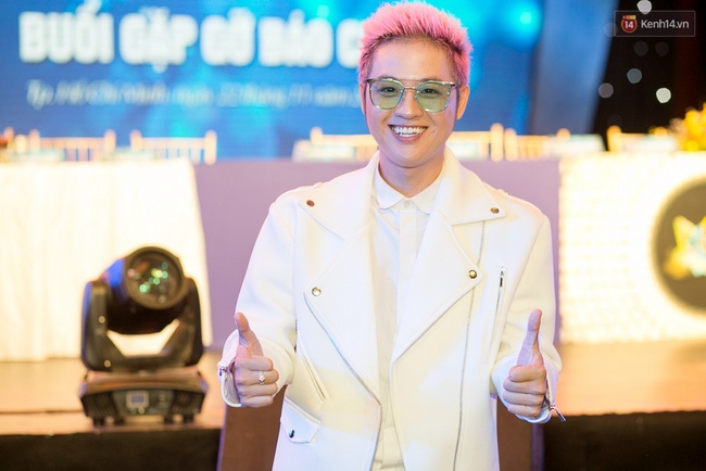 Ngọc Sơn, Siu Black và nhiều nghệ sĩ gạo cội tái xuất trong show truyền hình mới - Ảnh 14. Ngọc Sơn, Siu Black và nhiều nghệ sĩ gạo cội tái xuất trong show truyền hình mới - Ảnh 14.