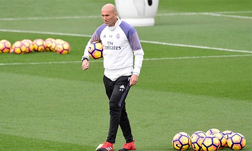 zidane-vuot-guardiola-va-mourinho-lap-ky-luc-moi-o-la-liga