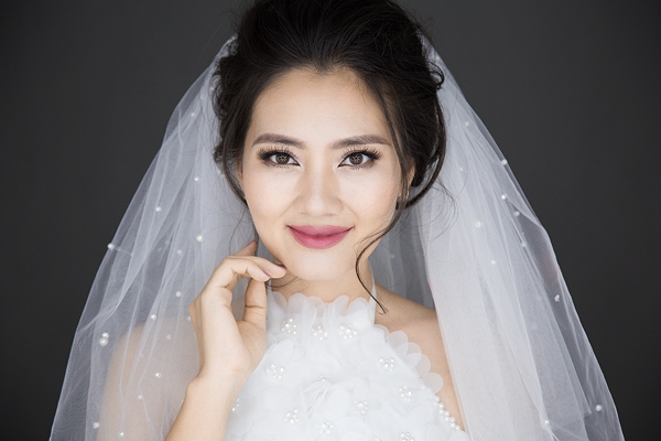 kieu-nu-ngoc-lan-hoa-co-dau-rang-ngoi-truoc-khi-sinh-em-be-1