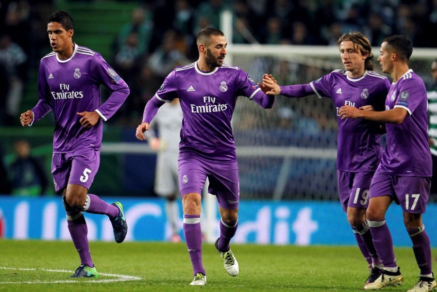 Real tra gia dat cho tam ve vao vong knock-out hinh anh 7