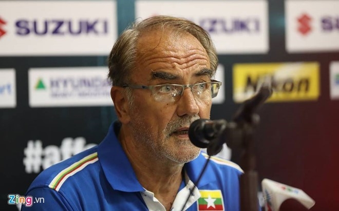 Viet Nam vs Malaysia: Doi mon no o AFF Cup hinh anh 3