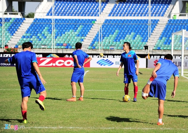 Viet Nam vs Malaysia: Van Toan, Cong Phuong du bi hinh anh 3