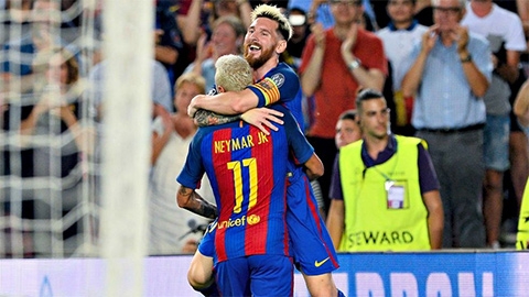 Messi có bàn thắng thứ 100 ở đấu trường châu Âu