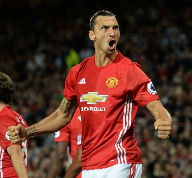 MU gia han hop dong voi Ibrahimovic hinh anh 1