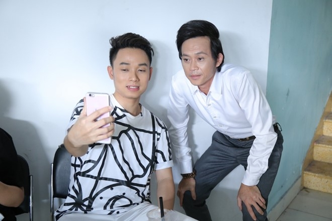 Tinh cu Tran Thanh buoc phai hat hit cua Hari Won o On gioi hinh anh 7