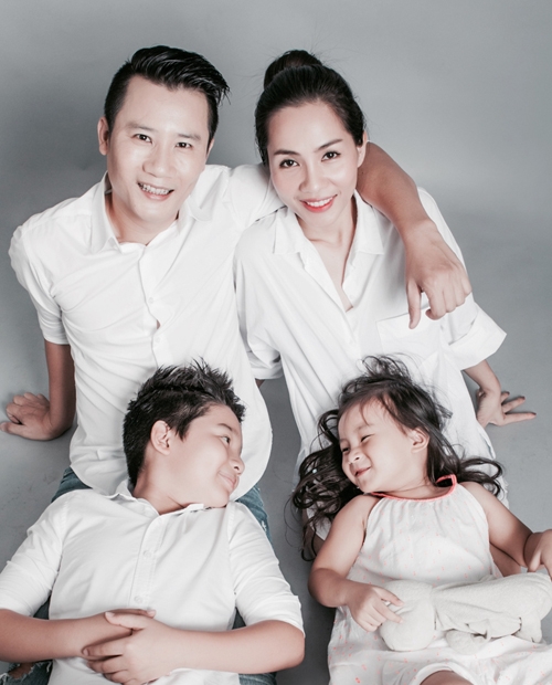 ngay-ay-bay-gio-cua-4-chang-co-don-acm-2