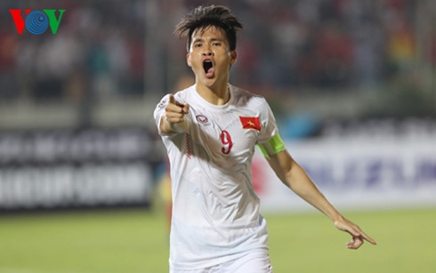 aff cup 2016 dt viet nam thi dau khong tot o vong ban ket hinh 3