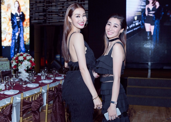 khanh-my-hot-hoang-khi-duoc-trai-tay-nhac-bong-4