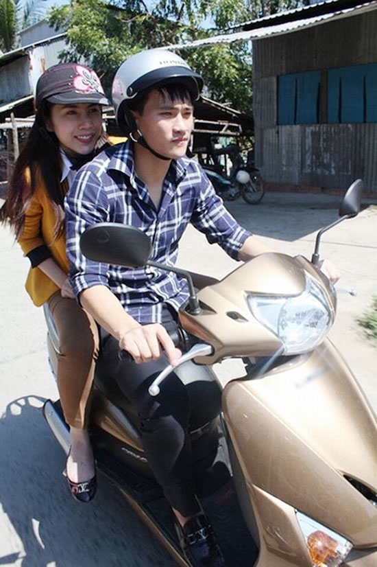 thuy-tien-tiet-lo-chong-bi-nguoi-than-quay-lung-khi-het-tien-1