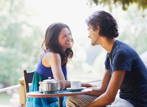 Yêu 4 năm, cô gái ngã ngửa vì bị đòi 140 triệu tình phí