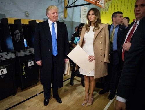 cac-nha-mot-my-bat-dong-ve-viec-thiet-ke-cho-melania-trump-1