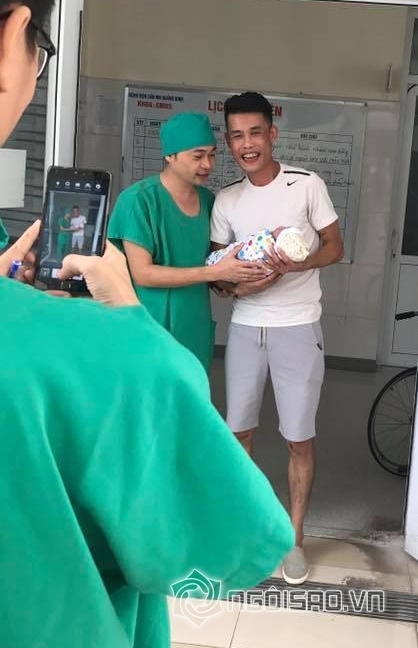 Hiệp Gà tổ chức thôi nôi con trai 0 Hiệp Gà tổ chức thôi nôi con trai 0