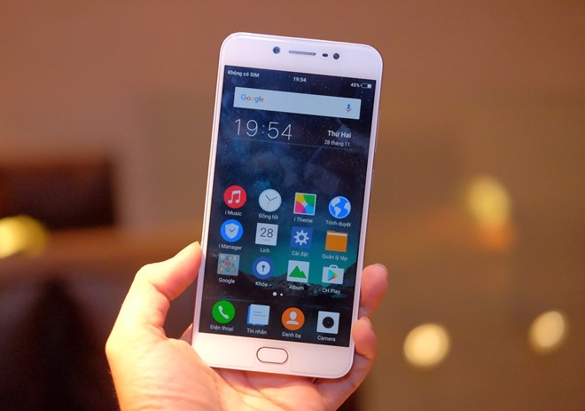 Nhung smartphone dang chu y len ke thang 12 hinh anh 3