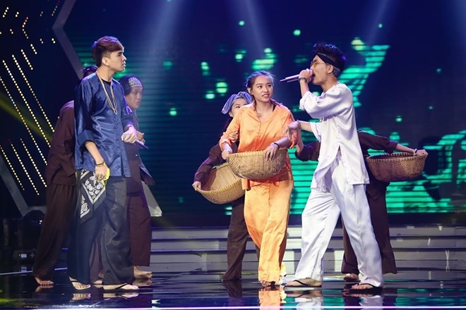 Thu Minh tranh nhac ten Huong Tram tren song truc tiep hinh anh 10