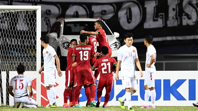 Bao nuoc ngoai soc voi that bai cua Viet Nam hinh anh 1