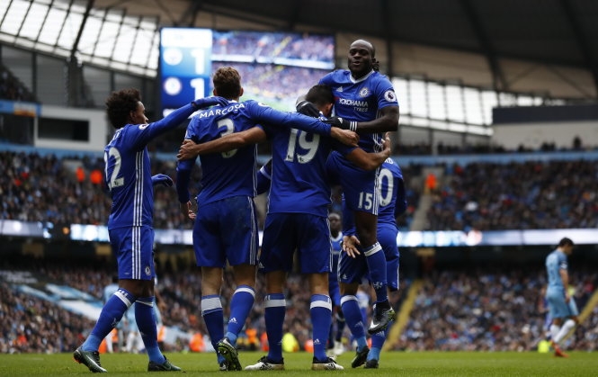 ​Costa tỏa sáng, Chelsea lội ngược dòng đá bại M.C