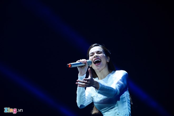 Ho Ngoc Ha hat be cho Khanh Ly trong dem nhac o Sai Gon hinh anh 5