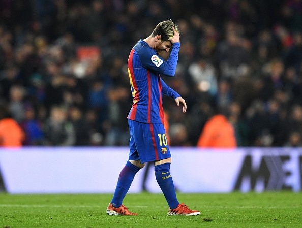 Messi lap ky luc tit ngoi o El Clasico hinh anh 1