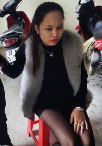 ba-bau-sanh-dieu-giau-thuoc-lac-trong-bo-hop-bao-cao-su
