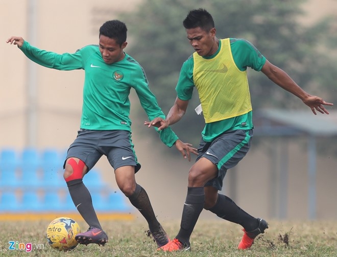 Indonesia mat thu quan ngay buoi tap dau o Ha Noi hinh anh 2