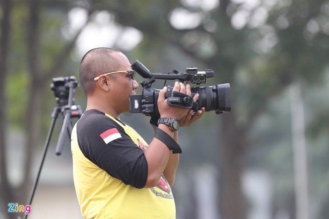 Indonesia mat thu quan ngay buoi tap dau o Ha Noi hinh anh 7